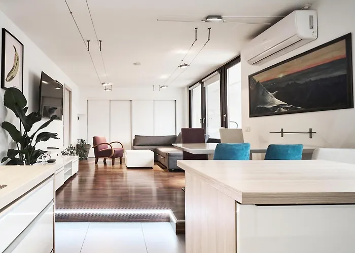 Matic Murgle Atrium * Ljubljana